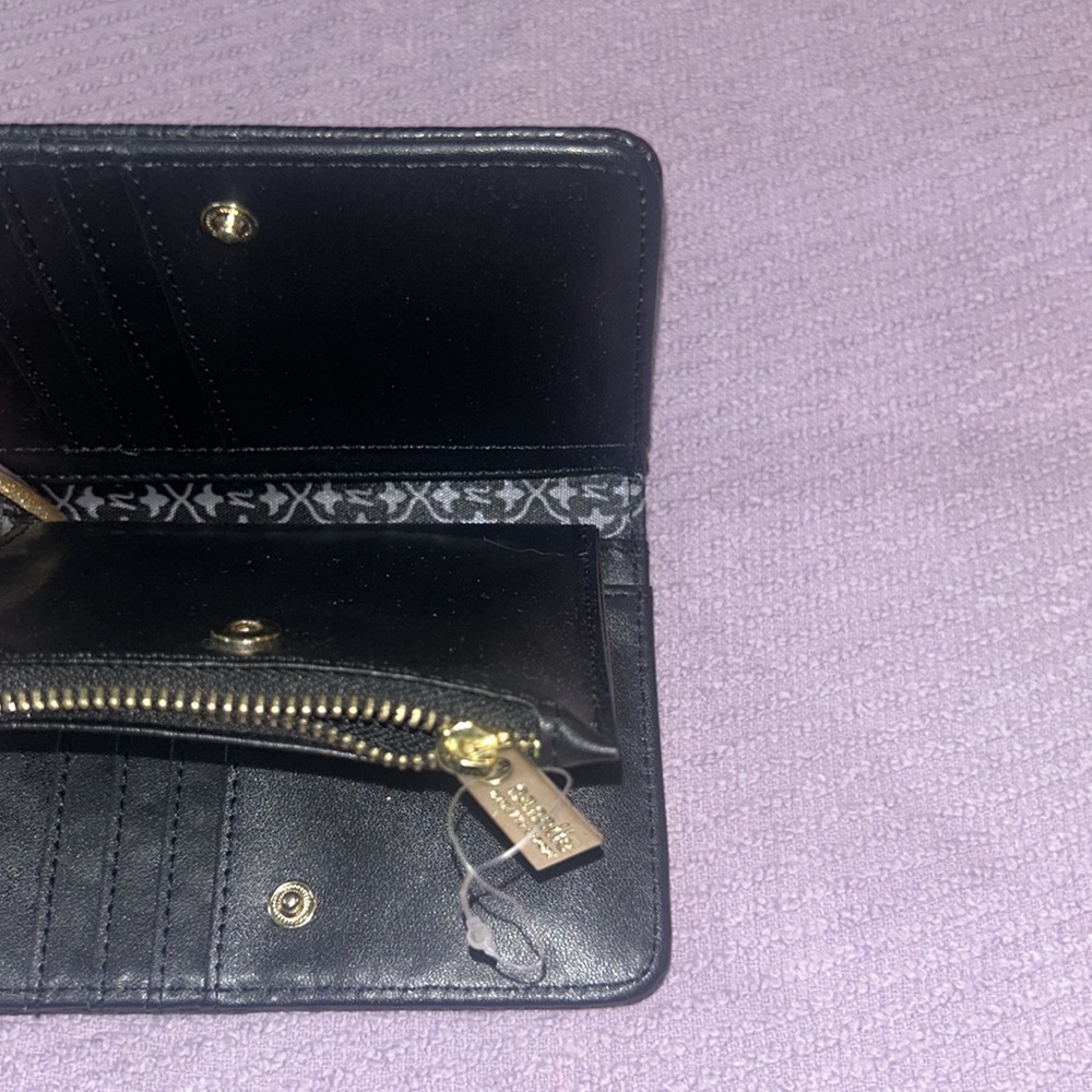 Wallet - Picture 5 of 8